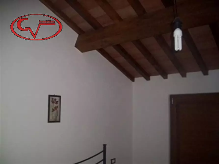 Immagine 31 di Agriturismo in vendita  in Via trieste 1 a Bucine