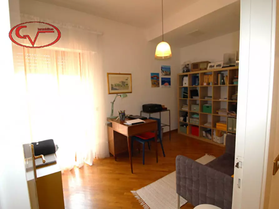 Immagine 6 di Villa in vendita  in Via trieste a Loro Ciuffenna