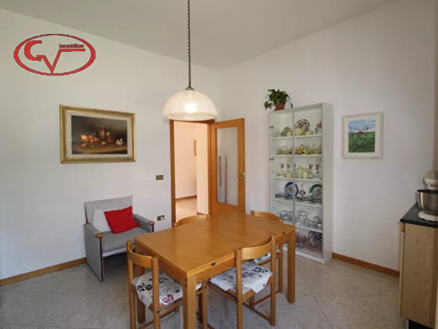 Immagine 17 di Villa in vendita  in Via trieste a Loro Ciuffenna