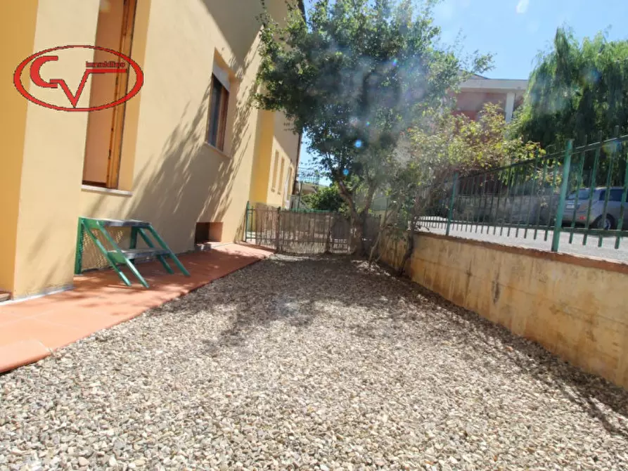 Immagine 4 di Villetta a schiera in vendita  in Loc Badia Agnano a Bucine