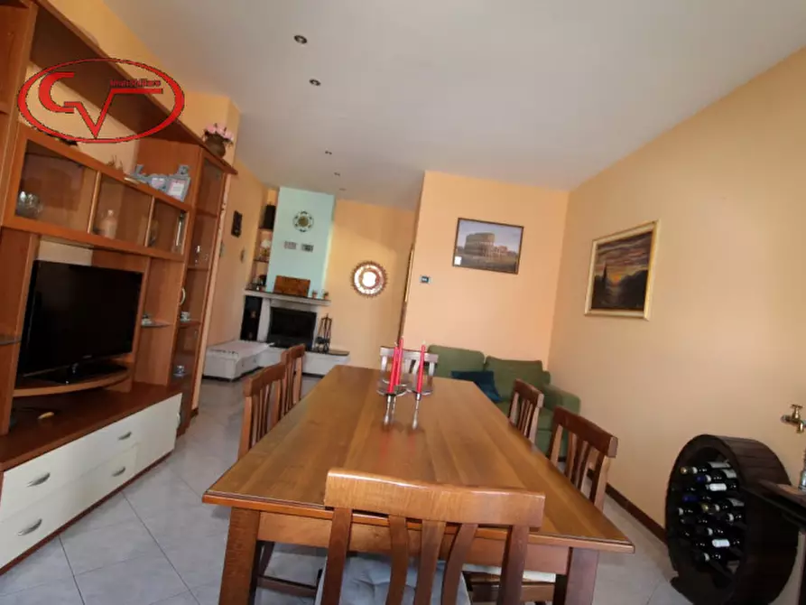 Immagine 47 di Villetta a schiera in vendita  in Loc Badia Agnano a Bucine