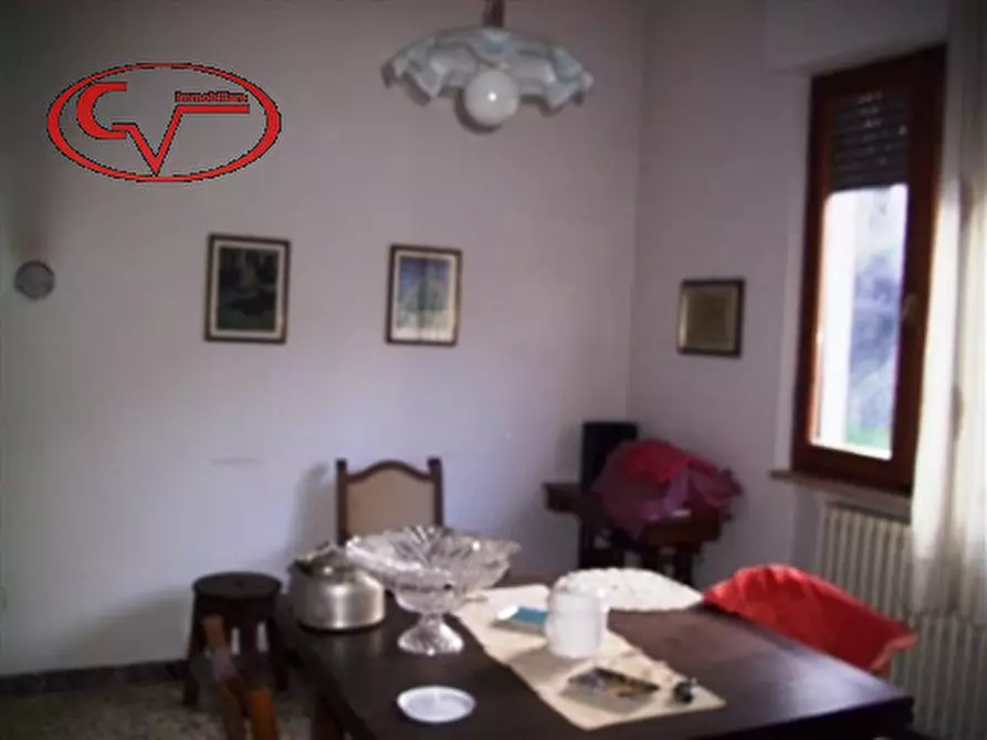 Immagine 20 di Villa in vendita  in Via oberdan a Bucine