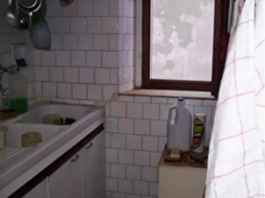 Immagine 21 di Villa in vendita  in Via oberdan a Bucine