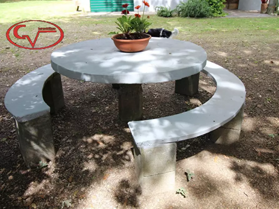 Immagine 6 di Rustico / casale in vendita  in Via oberdan a Bucine