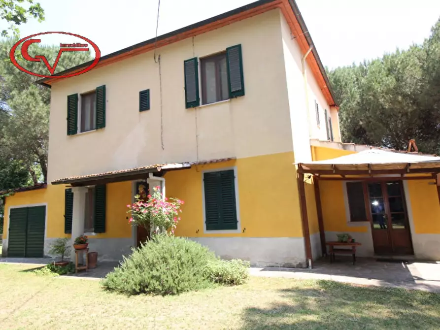 Immagine 8 di Rustico / casale in vendita  in Via oberdan a Bucine