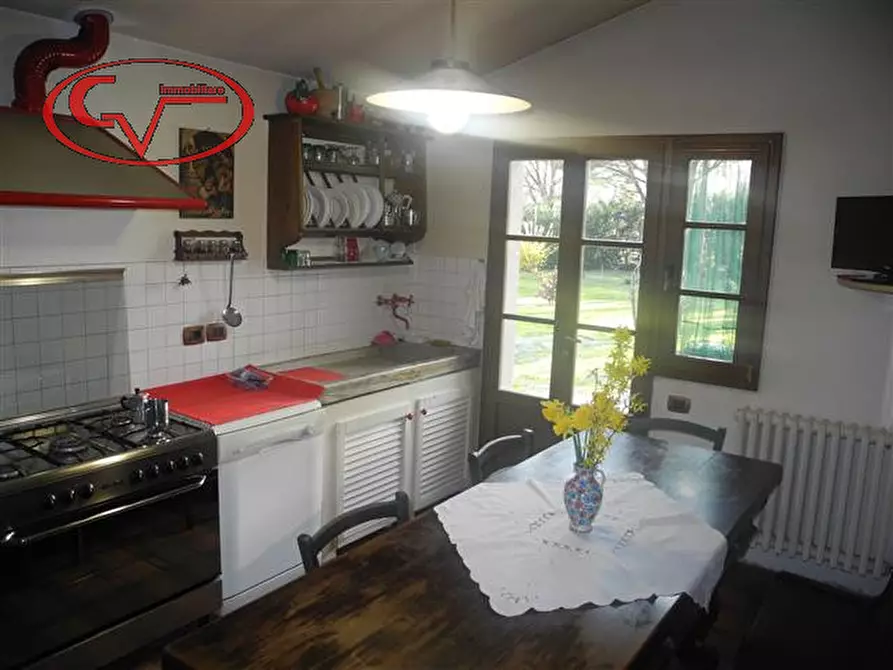 Immagine 10 di Rustico / casale in vendita  in Via oberdan a Bucine