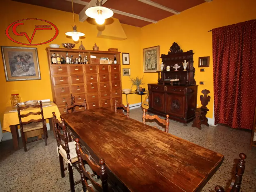 Immagine 13 di Rustico / casale in vendita  in Via oberdan a Bucine