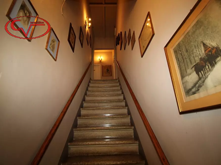 Immagine 14 di Rustico / casale in vendita  in Via oberdan a Bucine