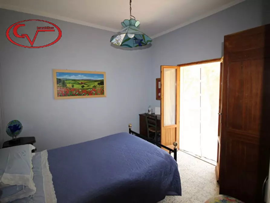 Immagine 18 di Rustico / casale in vendita  in Via oberdan a Bucine