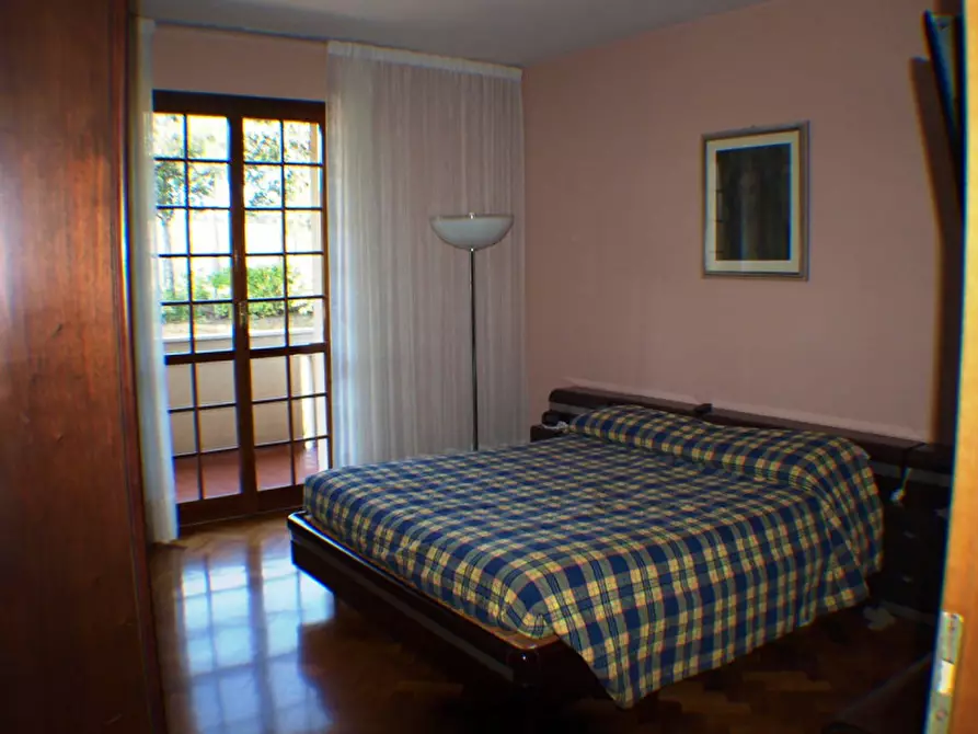 Immagine 7 di Casa indipendente in vendita  a Senigallia