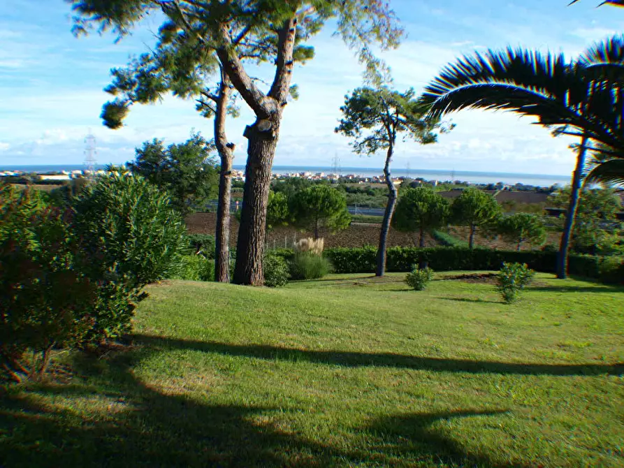 Immagine 21 di Casa indipendente in vendita  a Senigallia