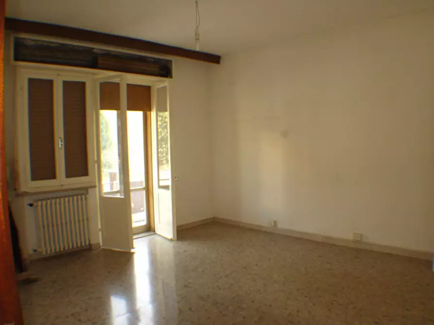 Immagine 2 di Appartamento in vendita  a Trecastelli