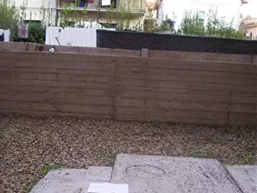 Immagine 4 di Ufficio in vendita  in via Leona a Bucine