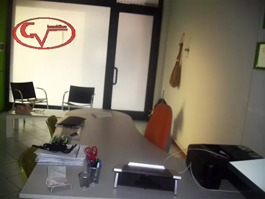 Immagine 5 di Ufficio in vendita  in via Leona a Bucine