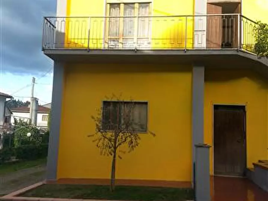 Immagine 34 di Casa indipendente in vendita  in trento a Bucine