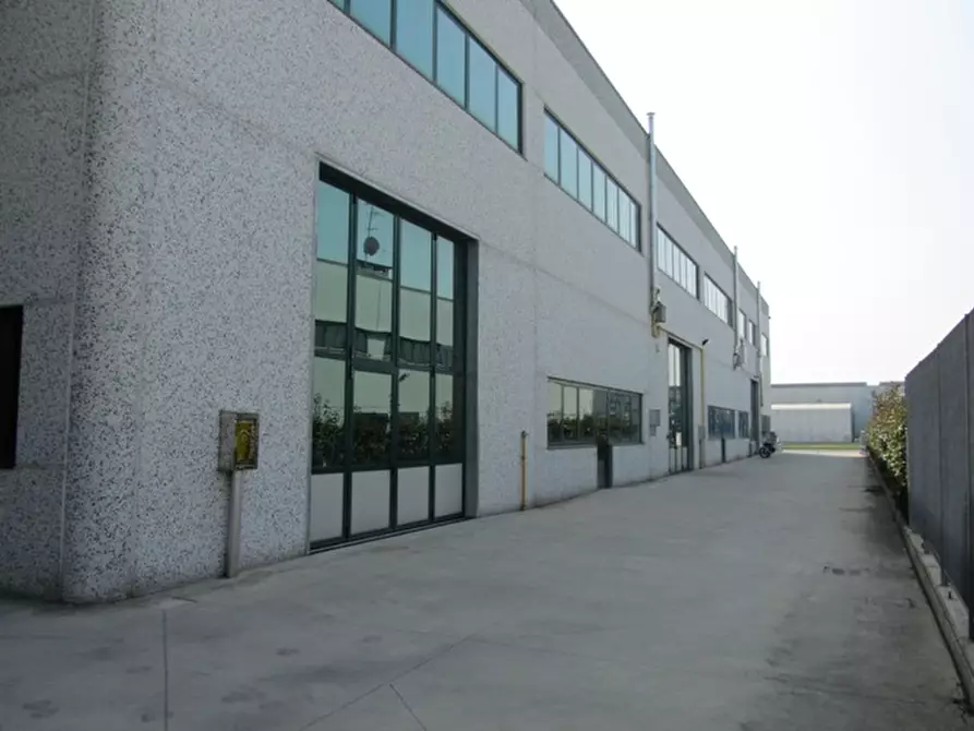 Immagine 23 di Capannone industriale in vendita  in via dell'Industria a Argelato