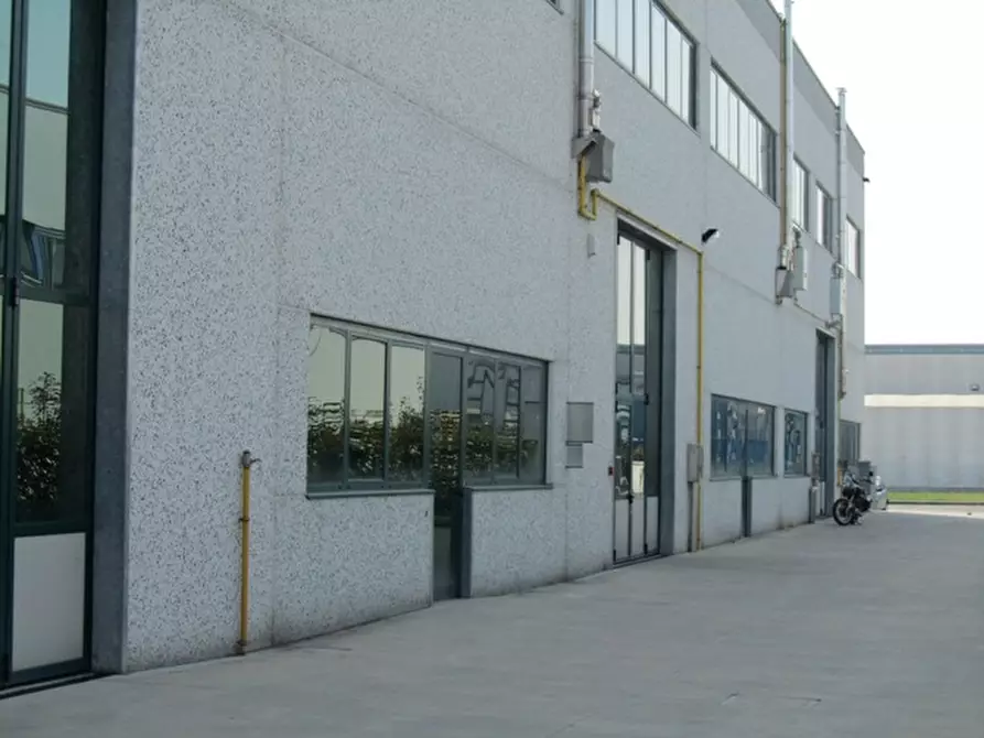 Immagine 24 di Capannone industriale in vendita  in via dell'Industria a Argelato