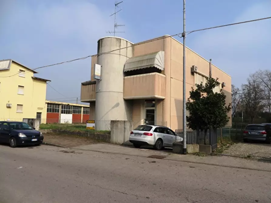 Immagine 3 di Laboratorio in vendita  in via Gramsci a Argelato