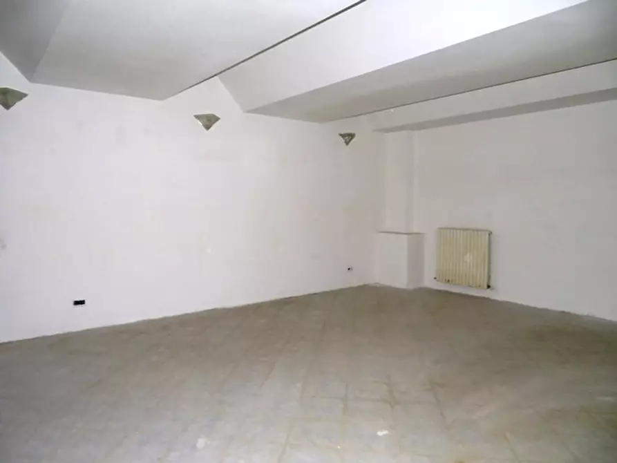 Immagine 9 di Laboratorio in vendita  in via Gramsci a Argelato