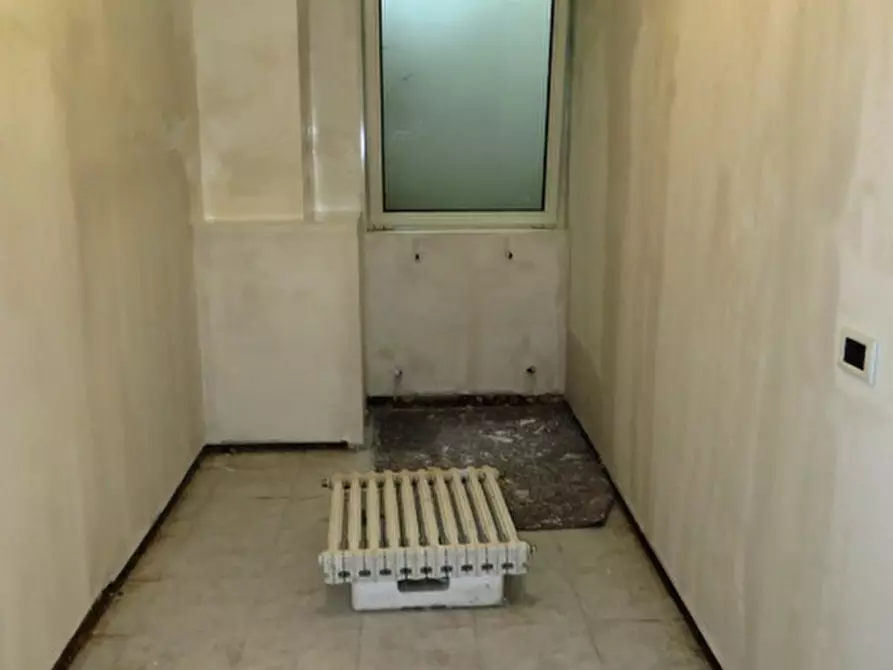 Immagine 16 di Laboratorio in vendita  in via Gramsci a Argelato