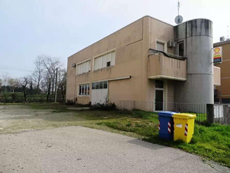 Immagine 21 di Laboratorio in vendita  in via Gramsci a Argelato