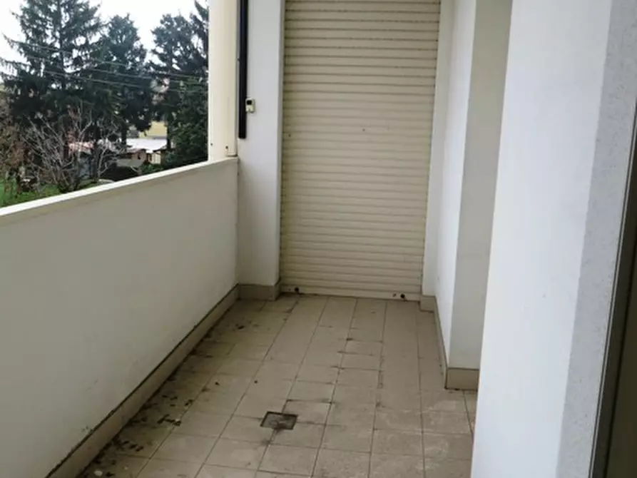 Immagine 37 di Laboratorio in vendita  in via Gramsci a Argelato