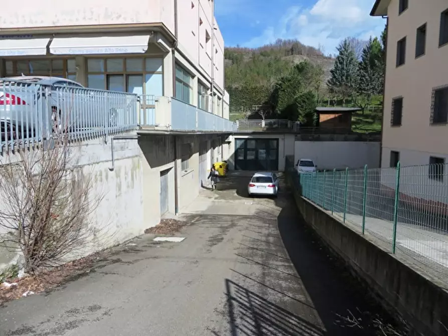 Immagine 2 di Magazzino in vendita  in via Giovanni XXIII a Gaggio Montano