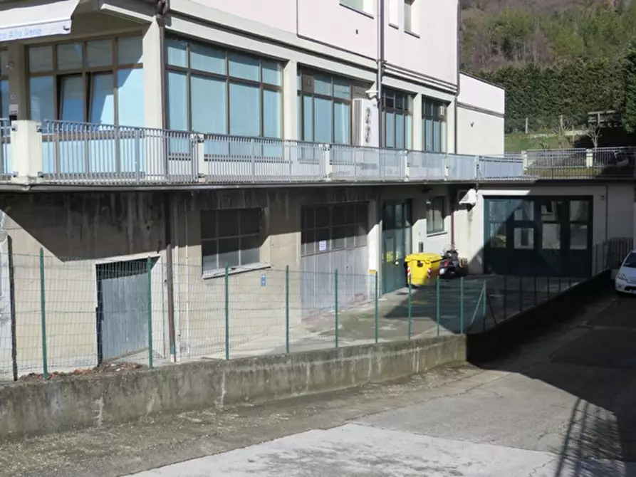 Immagine 6 di Magazzino in vendita  in via Giovanni XXIII a Gaggio Montano