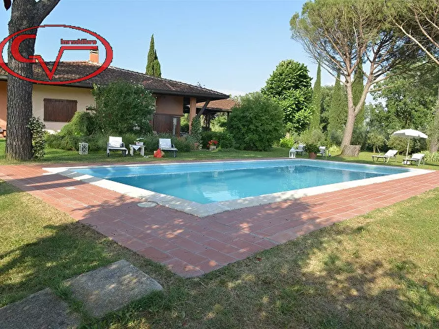 Immagine 5 di Villa in vendita  in Strada comunale dell'Ascione a Terranuova Bracciolini