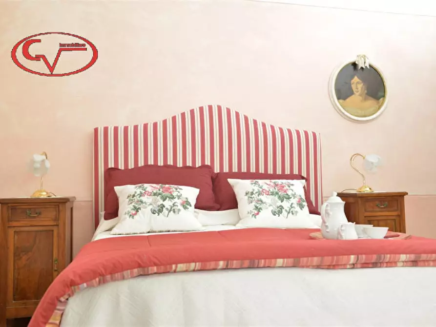 Immagine 8 di Villa in vendita  in Strada comunale dell'Ascione a Terranuova Bracciolini