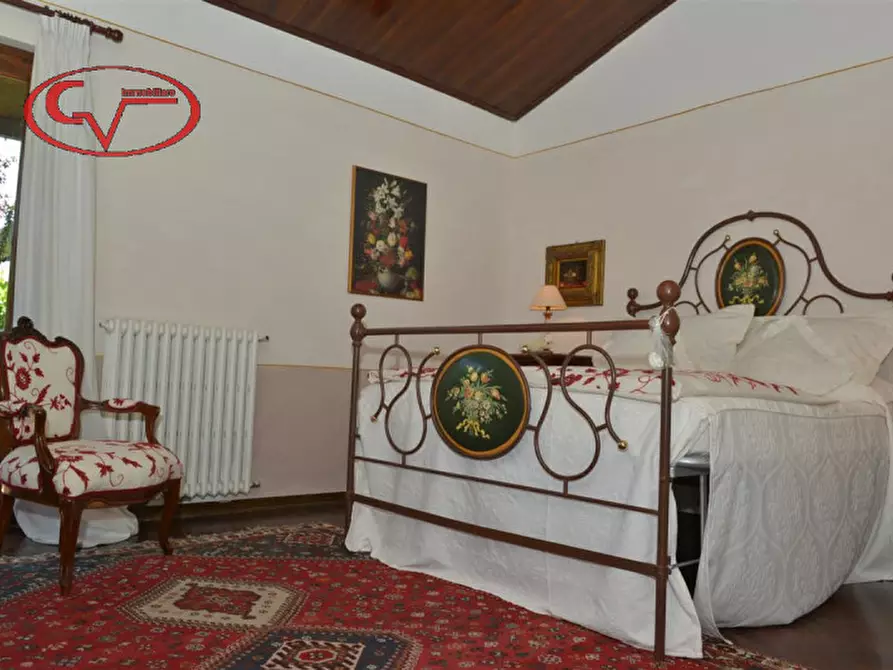 Immagine 10 di Villa in vendita  in Strada comunale dell'Ascione a Terranuova Bracciolini