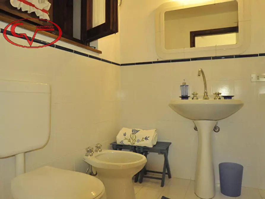 Immagine 16 di Villa in vendita  in Strada comunale dell'Ascione a Terranuova Bracciolini