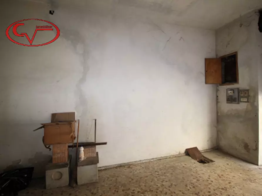 Immagine 5 di Magazzino in vendita  in via mazzini a San Giovanni Valdarno