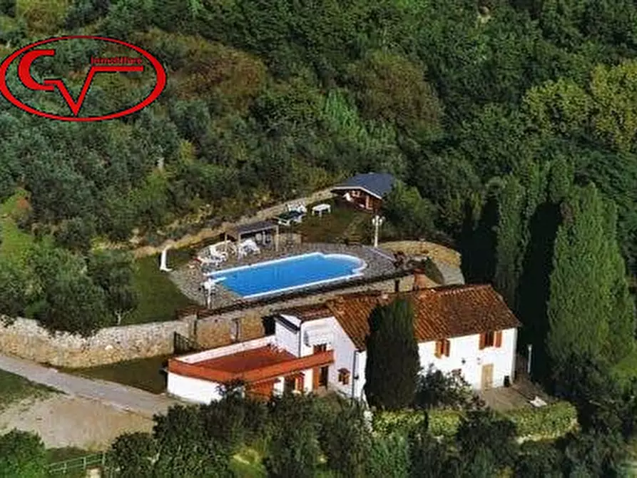 Immagine 1 di Casa indipendente in vendita  in via trento a Loro Ciuffenna