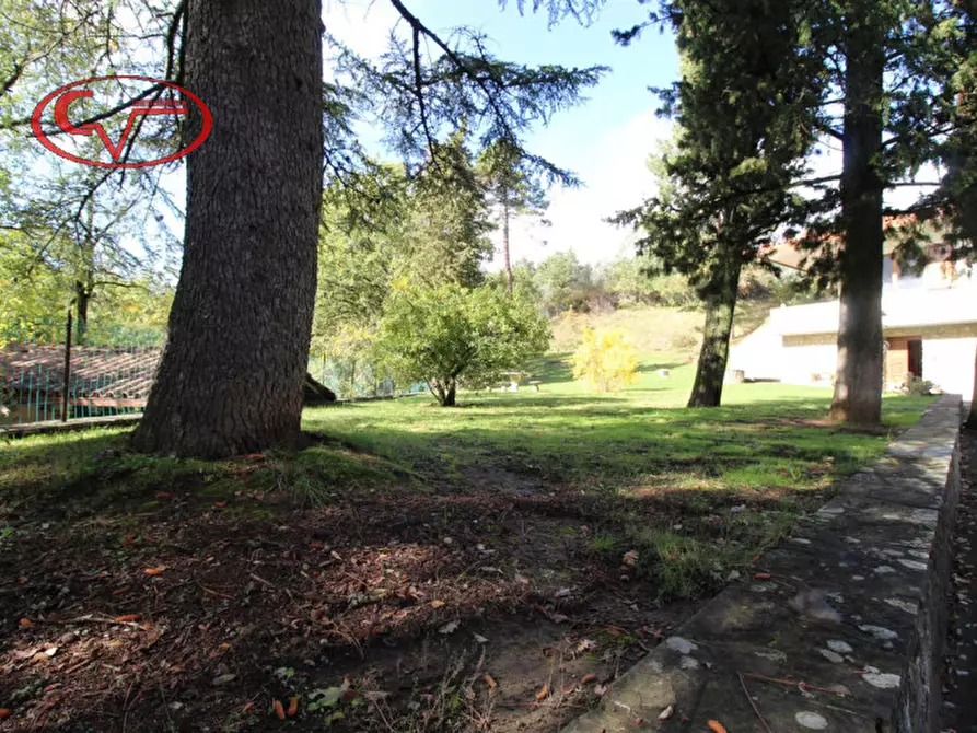 Immagine 27 di Villa in vendita  in via chiantigiana a Cavriglia