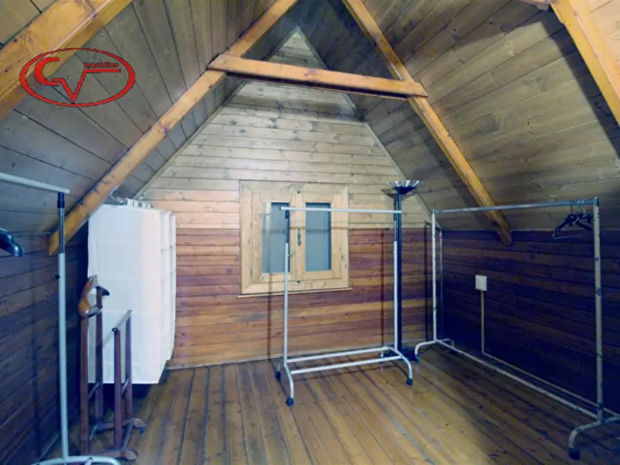 Immagine 34 di Villa in vendita  in via chiantigiana a Cavriglia