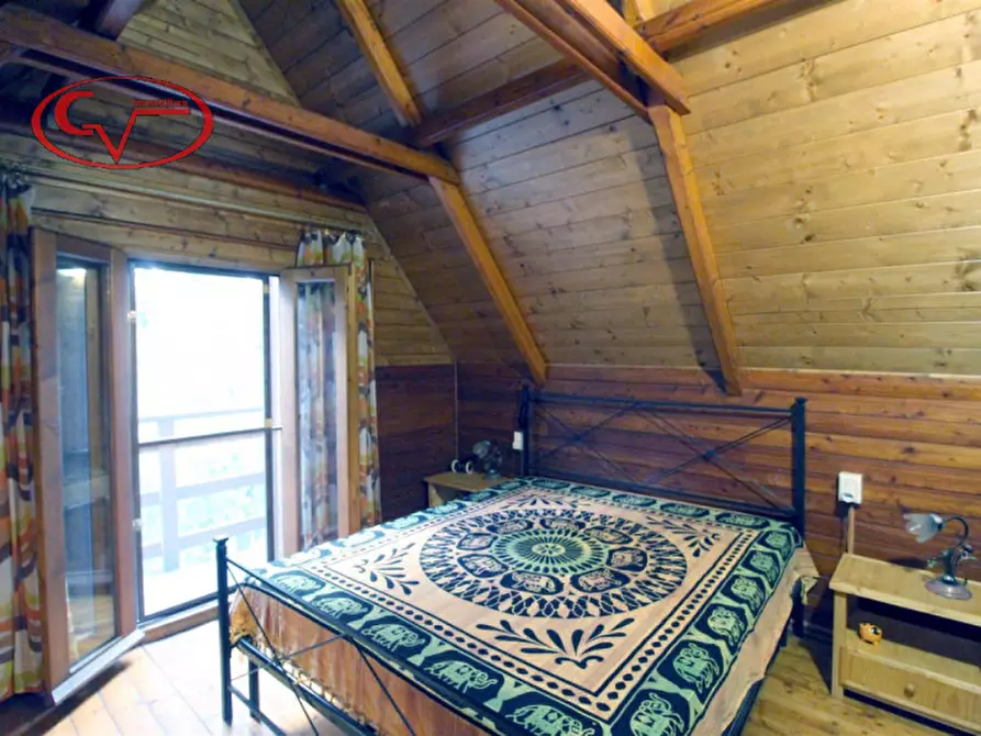 Immagine 36 di Villa in vendita  in via chiantigiana a Cavriglia