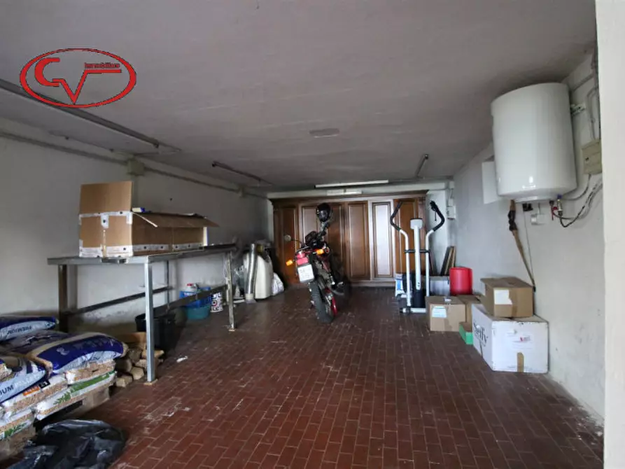 Immagine 37 di Villa in vendita  in via chiantigiana a Cavriglia