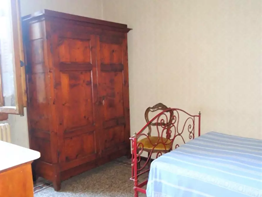 Immagine 17 di Appartamento in vendita  in via dante 12 a Bucine