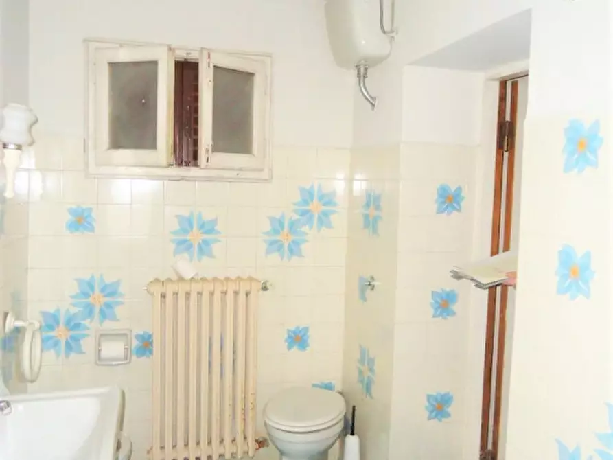 Immagine 22 di Appartamento in vendita  in via dante 12 a Bucine