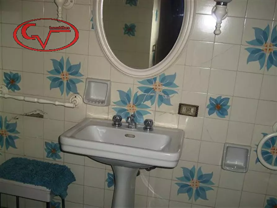 Immagine 27 di Appartamento in vendita  in via dante 12 a Bucine