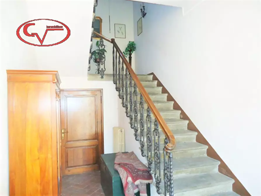 Immagine 35 di Appartamento in vendita  in via dante 12 a Bucine