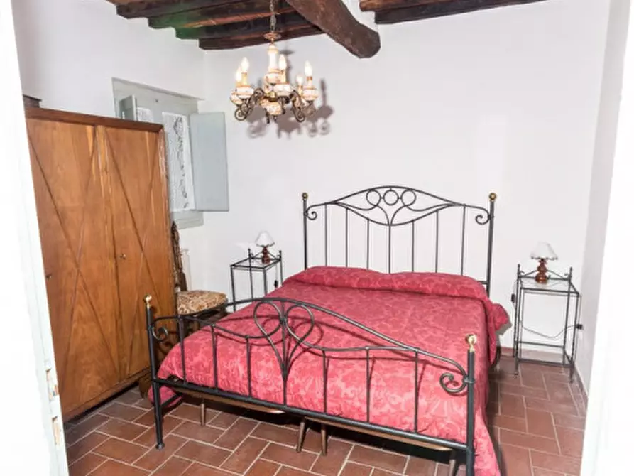 Immagine 22 di Agriturismo in vendita  in Strada provinciale val d'ambra a Bucine