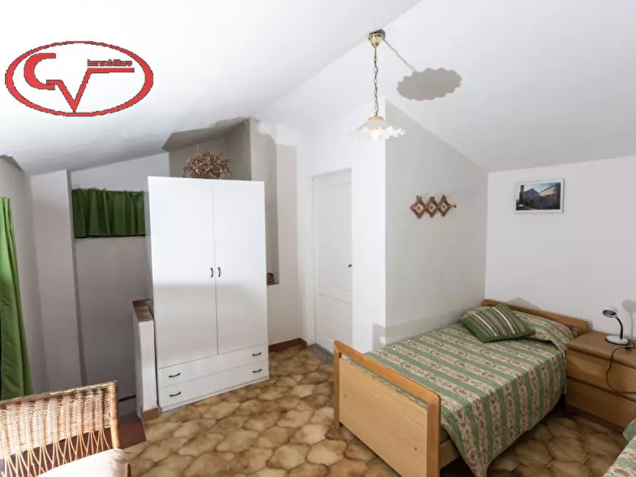 Immagine 28 di Agriturismo in vendita  in Strada provinciale val d'ambra a Bucine