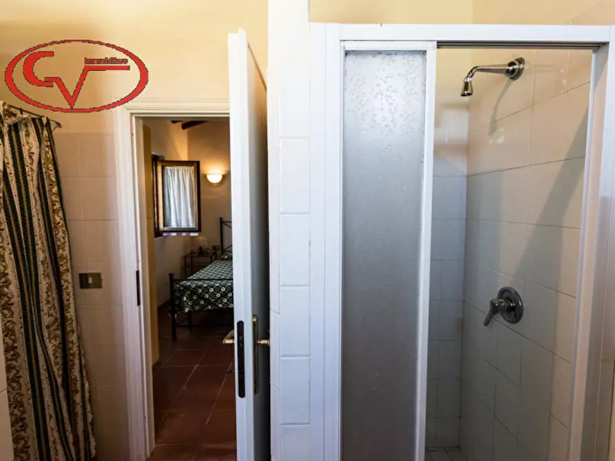 Immagine 40 di Agriturismo in vendita  in Strada provinciale val d'ambra a Bucine