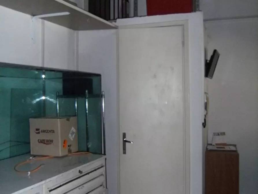 Immagine 13 di Negozio in affitto  in CORSO PADOVA a Vicenza