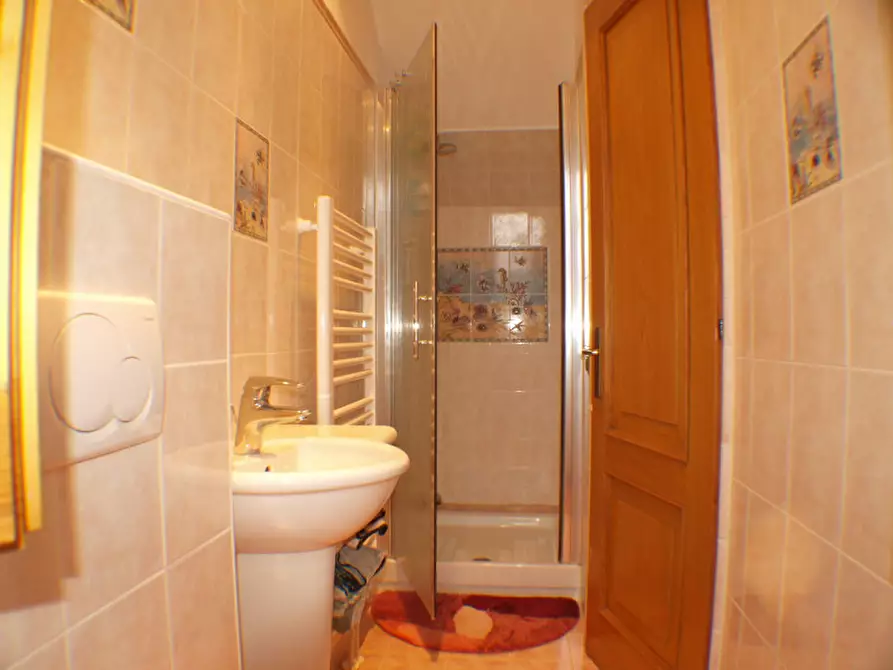 Immagine 18 di Appartamento in vendita  a Corinaldo