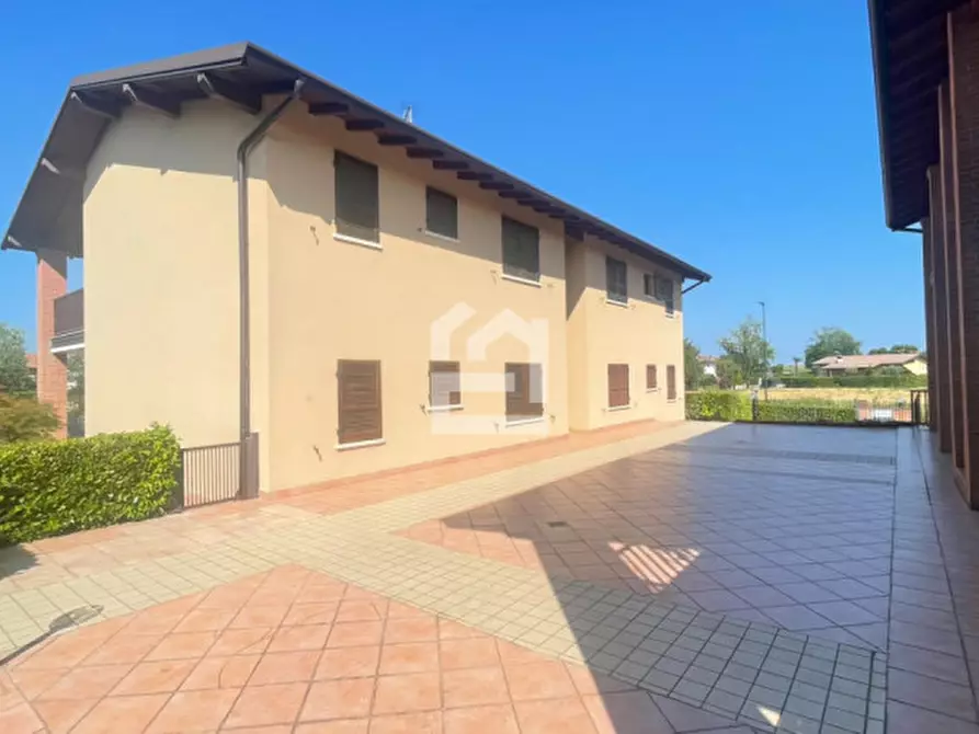 Immagine 10 di Appartamento in affitto  a Manerba Del Garda