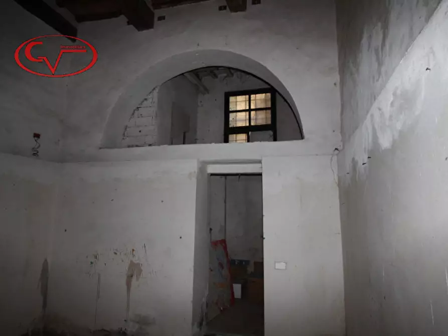 Immagine 7 di Negozio in vendita  in via marzia a Montevarchi