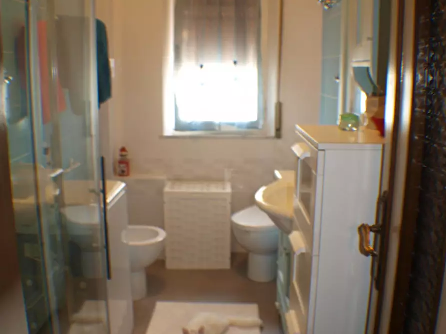 Immagine 14 di Appartamento in vendita  a Senigallia